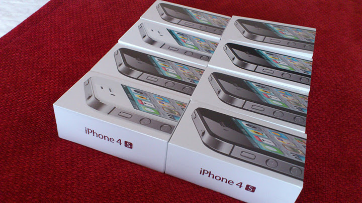 iPhone 4S